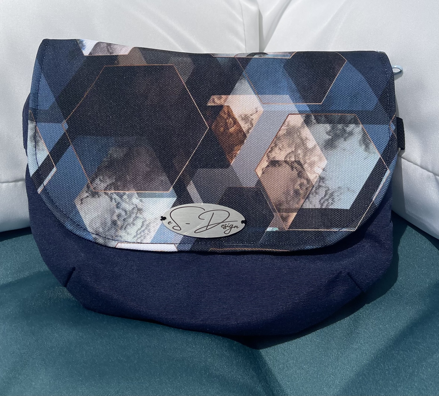 malá crossbody kabelka